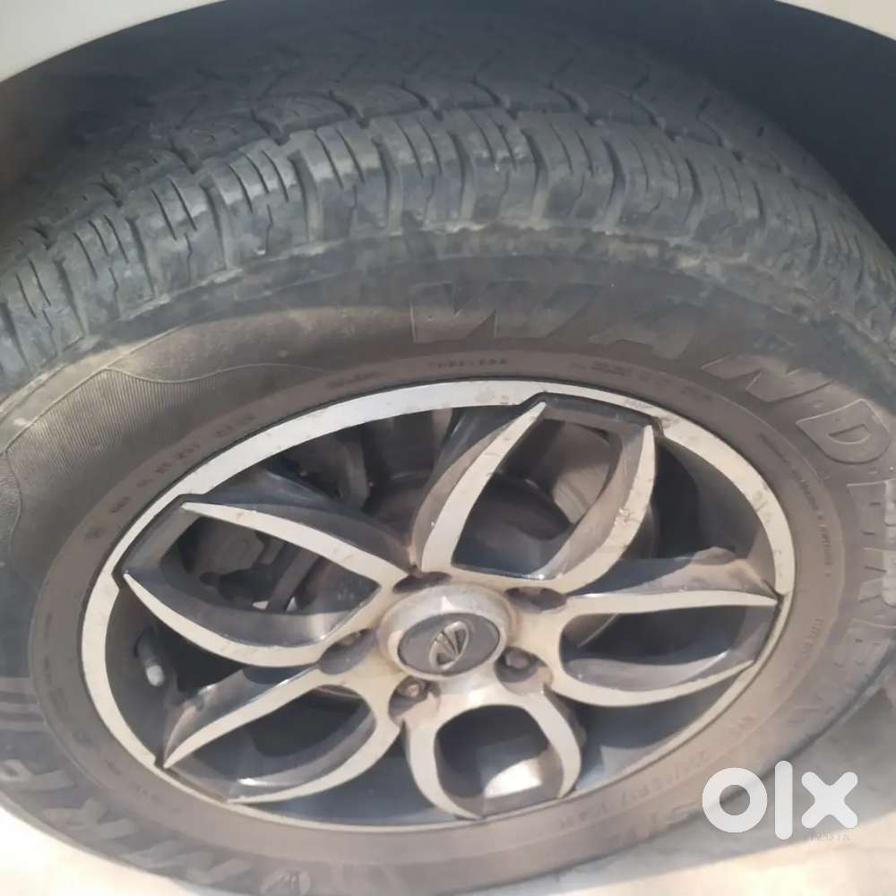 Mahindra Xuv500 2014 Diesel 84000 Km Driven