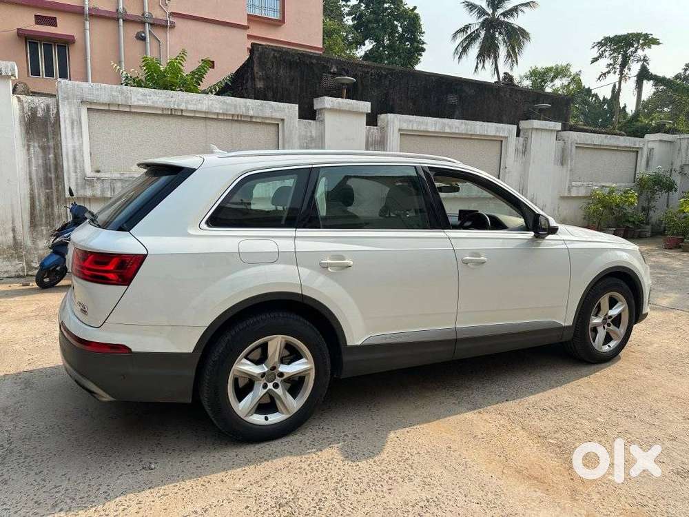 Audi Q7 45 Tdi Premium With Sunroof, 2016, Diesel
