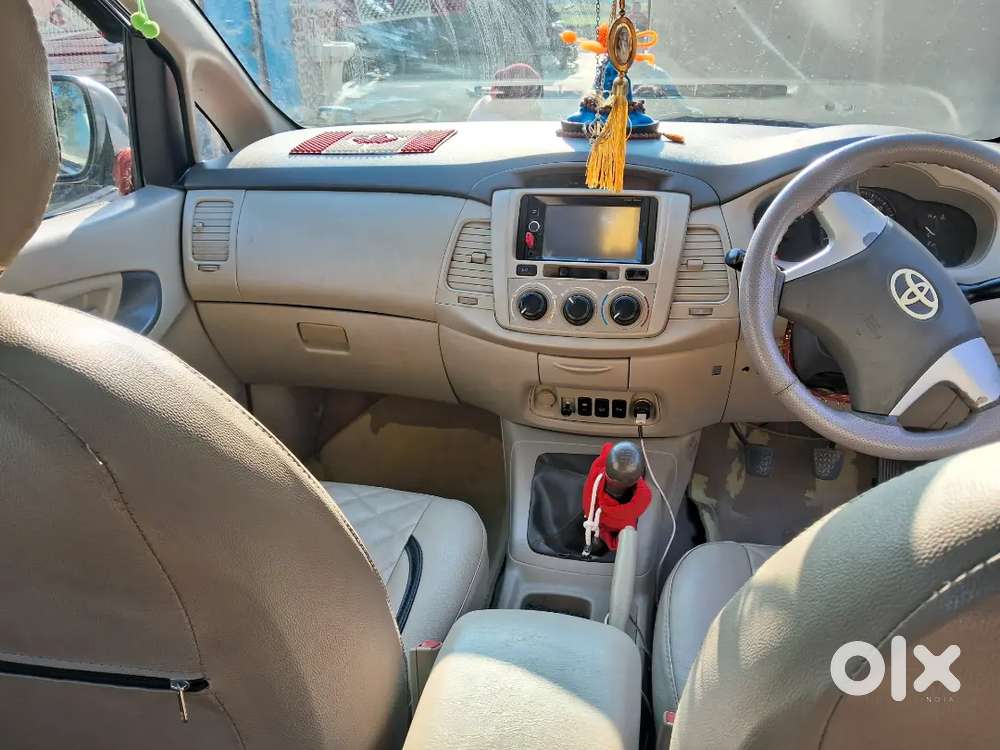 Toyota Innova G4 2014 Diesel 3rd Owner