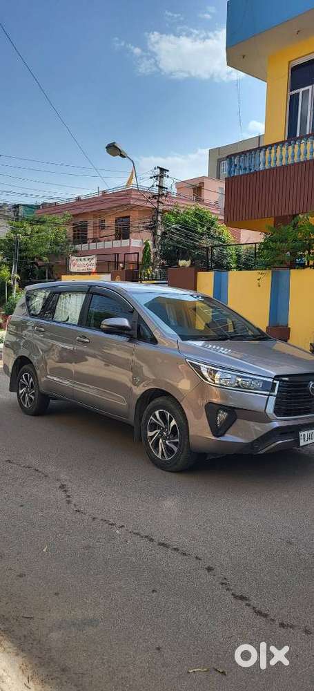 Toyota Innova Crysta 2.4 G Mt, 2022, Diesel