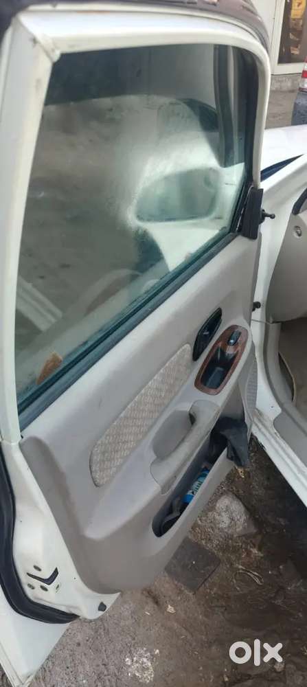 Gadi Good Condition Future Working Ac Child Power Window Power Steerin