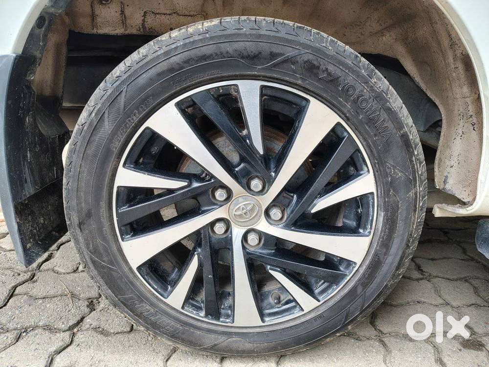 Toyota Innova Crysta