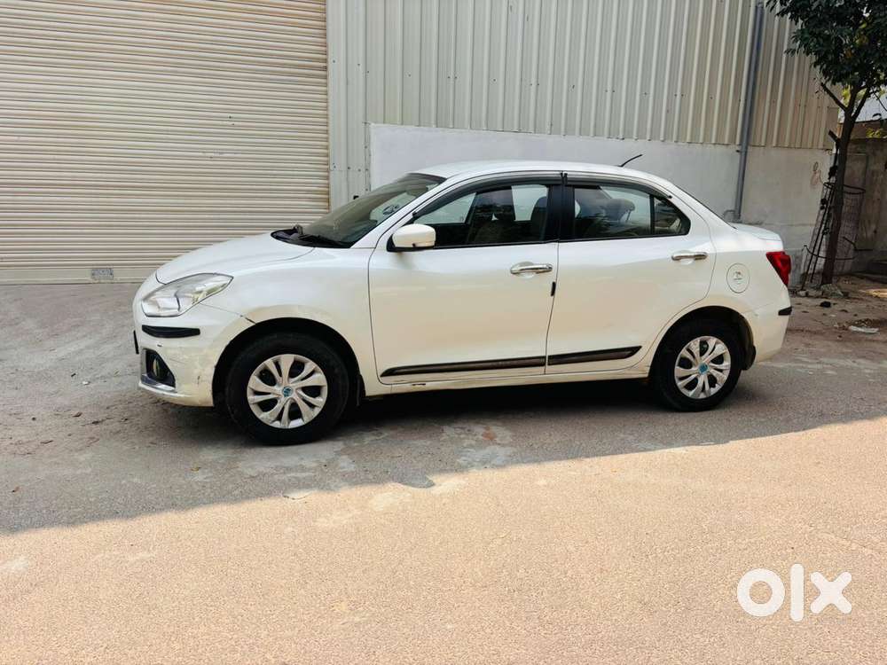 Maruti Suzuki Swift Dzire 1.3 Vxi, 2022, Petrol