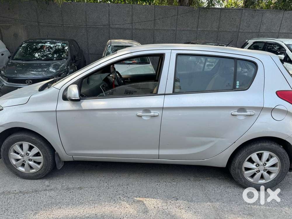 Hyundai I20 Sportz 2012