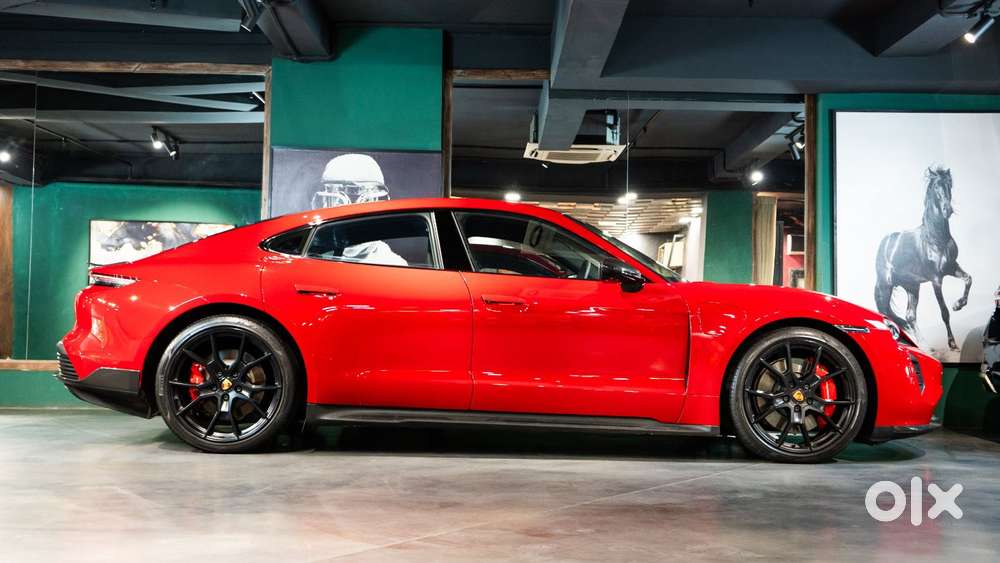 Porsche Taycan Gts, 2023, Electric