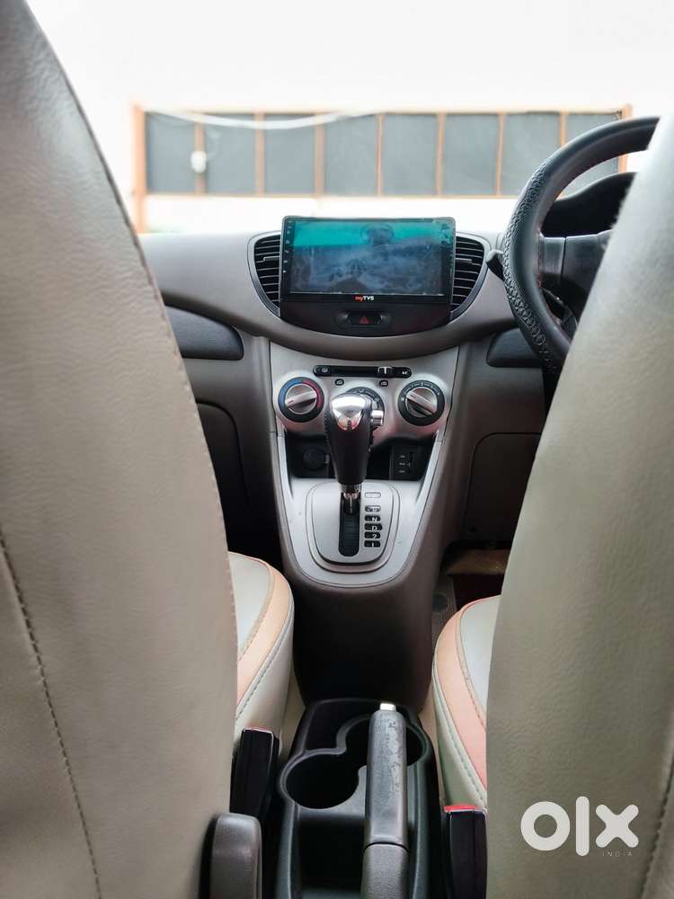 Hyundai I10 Sportz At, 2013, Petrol