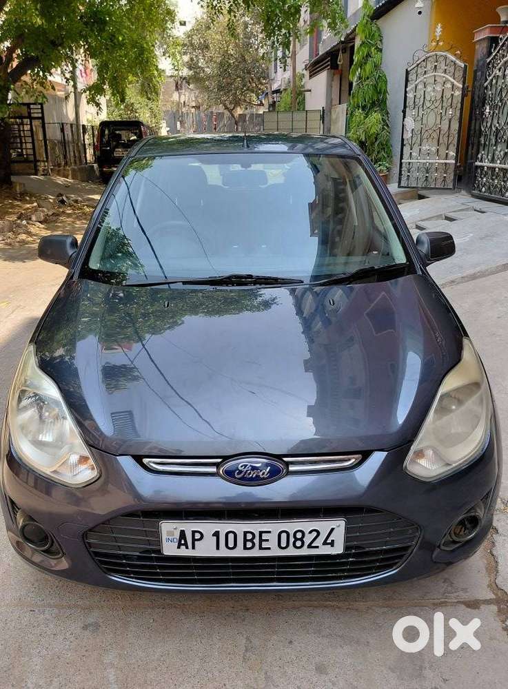 Ford Figo 1.2 Duratec Petrol Zxi, 2013, Petrol