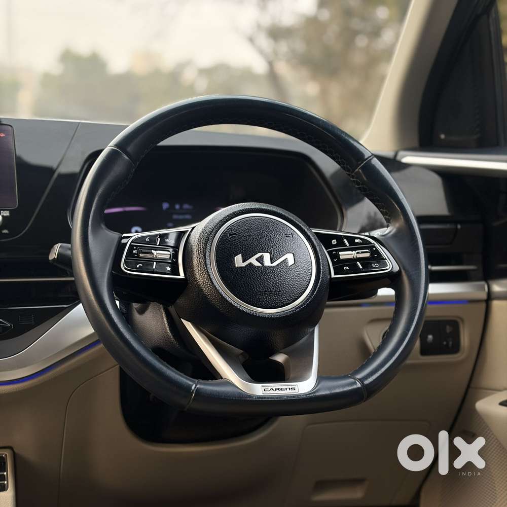 Kia Carens 1.4 Luxury Plus Dct 7 Str, 2022, Petrol