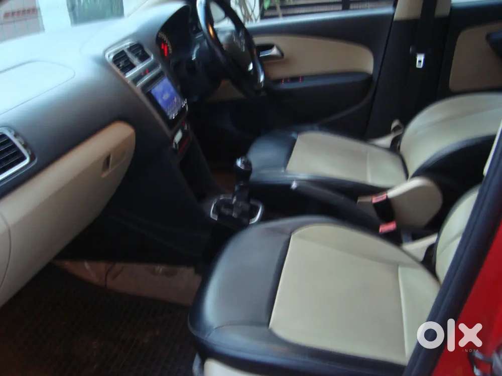 Volkswagen Polo 2015 Petrol 69900 Km Driven