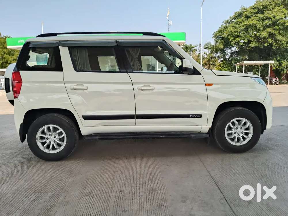 Tuv 300 T8 Deisel 7 Seater