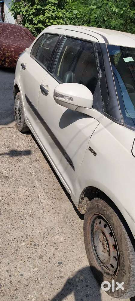 Maruti Suzuki Swift Dzire 2015 Diesel 73500 Km Driven