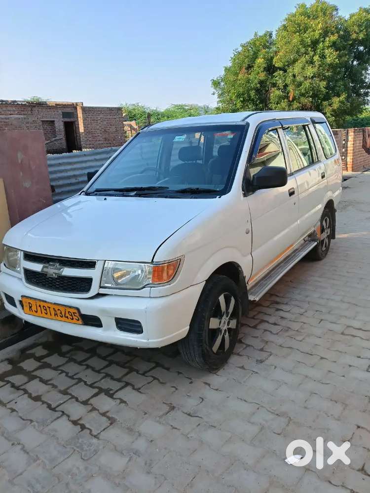 Chevrolet Tavera Ls B3 3rd Owner 2011