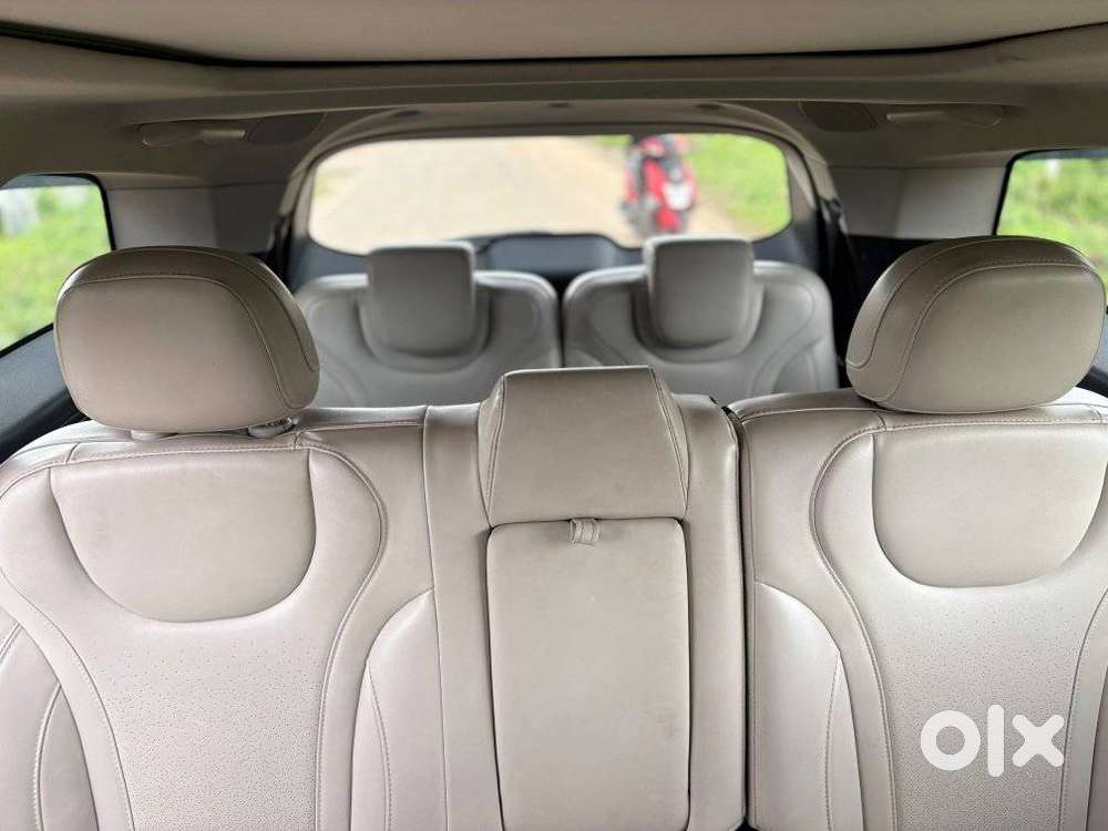 Mahindra Xuv700 2.2 Ax 7 Diesel At Str, 2023, Diesel