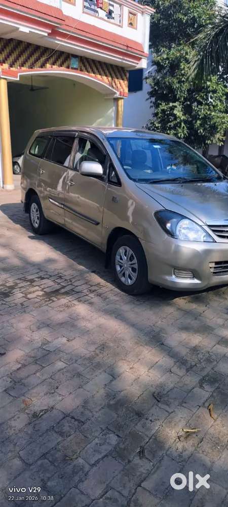 Innova 2010 Model G4