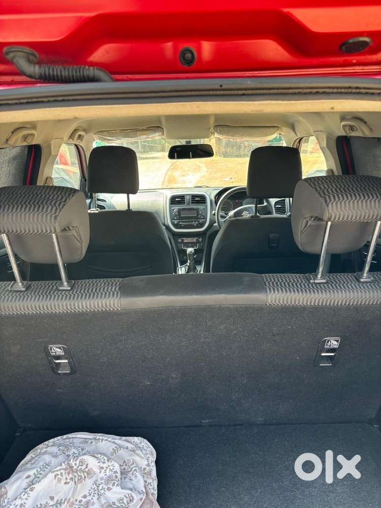 Maruti Suzuki Brezza Vxi 2021 Under Warranty