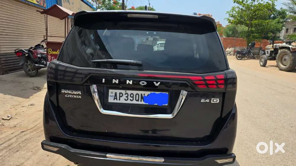 Toyota Innova Crysta Diesel 2022