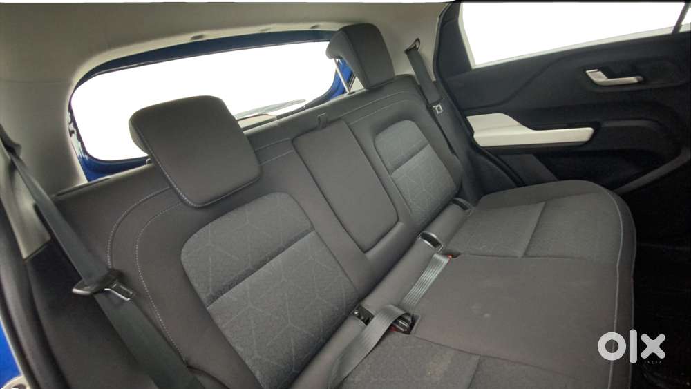 Tata Punch 1.2 Revotron Creative Amt Dual Tone, 2023, Petrol