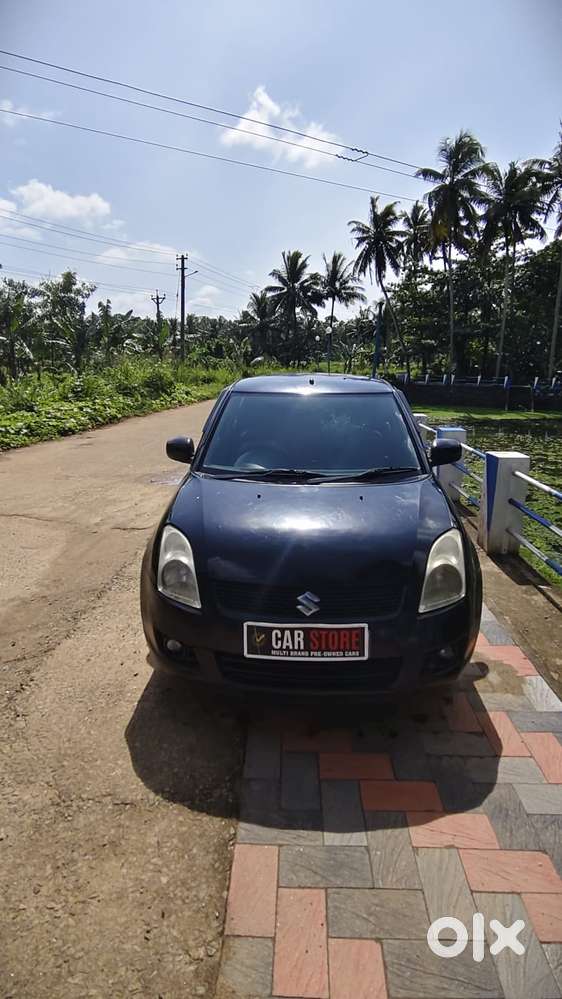 Maruti Suzuki Swift 1.3 Vxi, 2010, Petrol