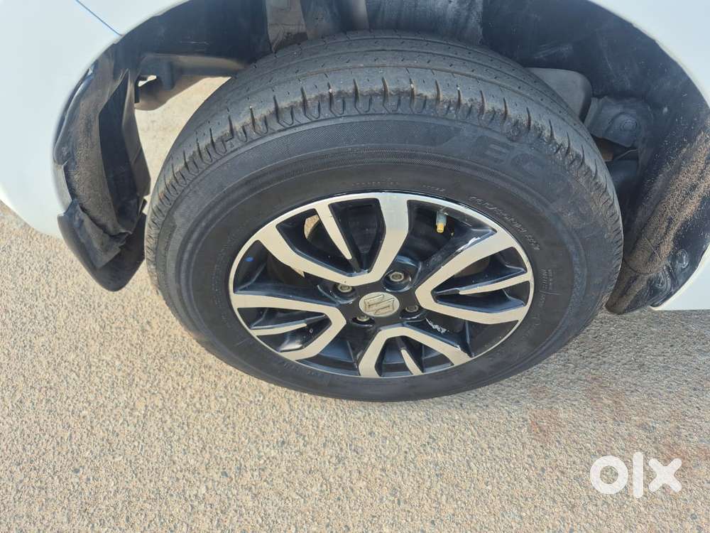 Maruti Suzuki Swift Amt Vxi, 2019, Petrol