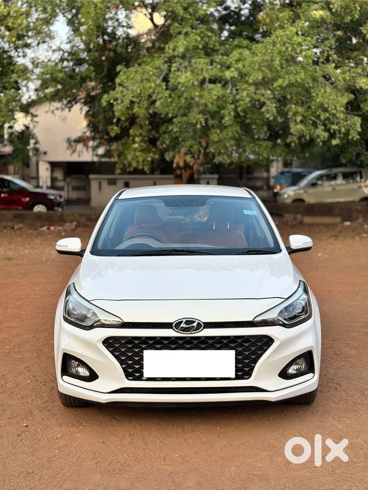 Hyundai I20 Petrol Asta Option, 2018, Petrol