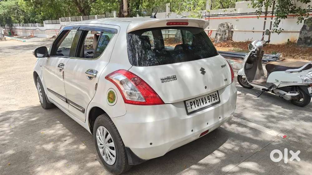 Maruti Suzuki Swift 2012 Petrol 71000 Km Driven