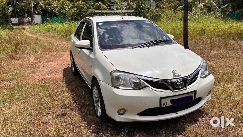 Low Kilometer , Single Owner Toyota Etios Gd 2015
