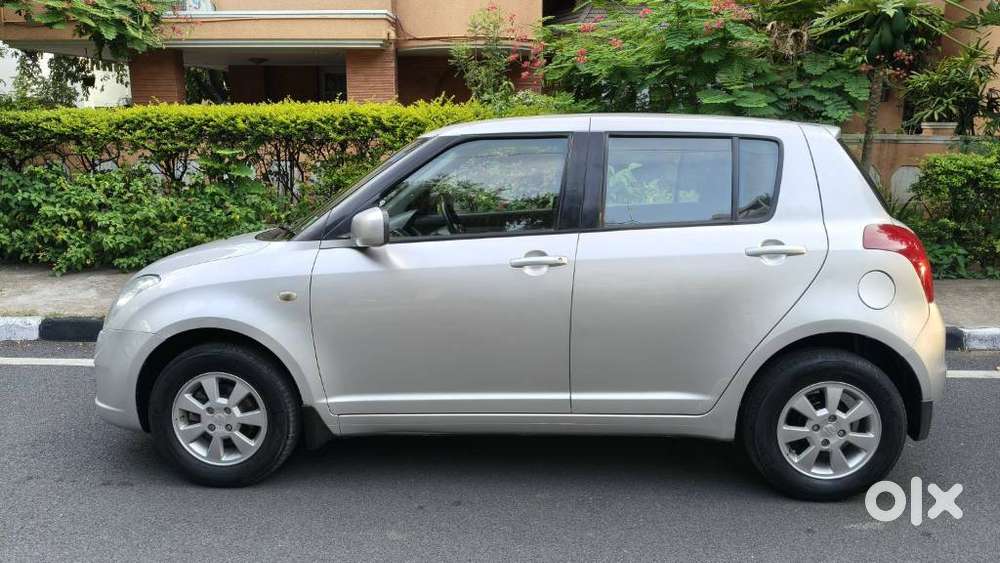 Maruti Suzuki Swift 1.3 ZXI, 2007, Petrol