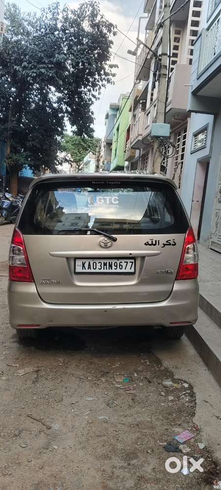 Toyota Innova Diesel 2011