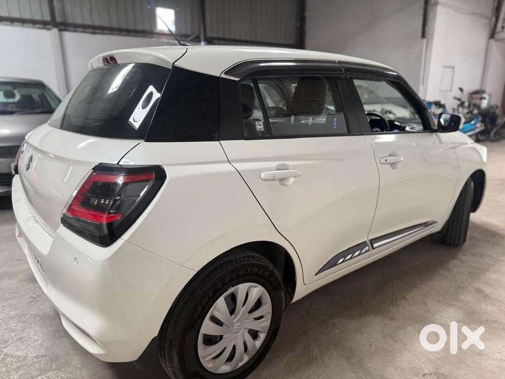 Maruti Suzuki Swift 2024 Cng 15000 Km Driven