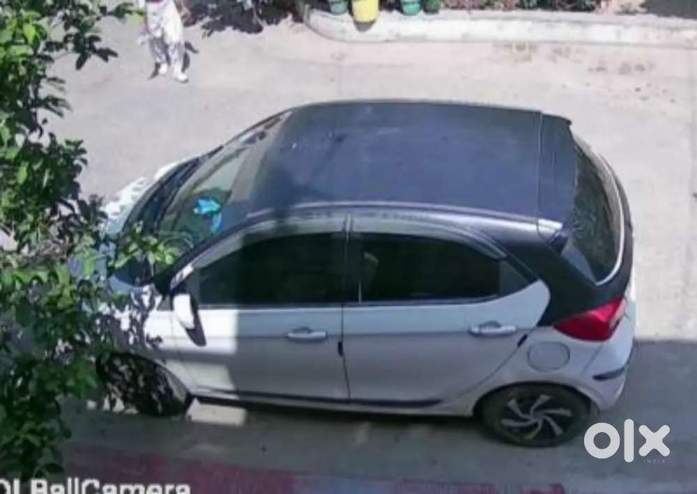 Tata Tiago Xt Cng 2019, Delhi No-dl3ccq3773
