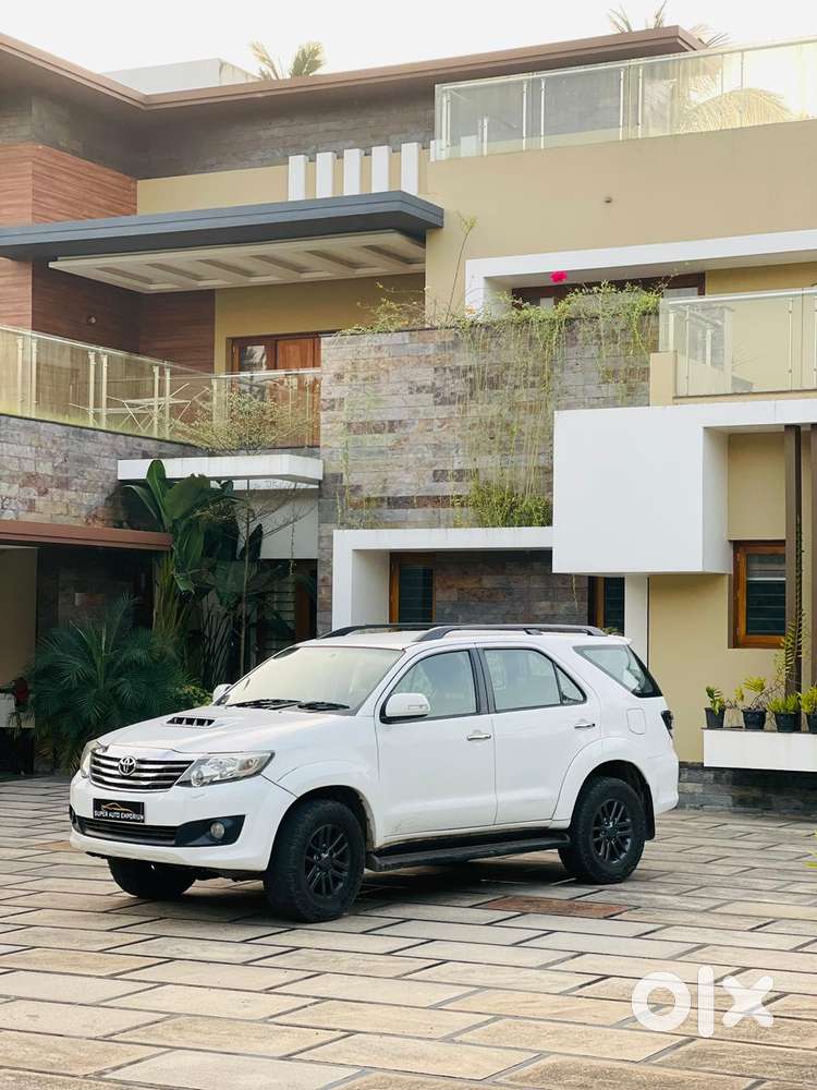 Toyota Fortuner 4x4 At 2.8 Diesel, 2015, Diesel