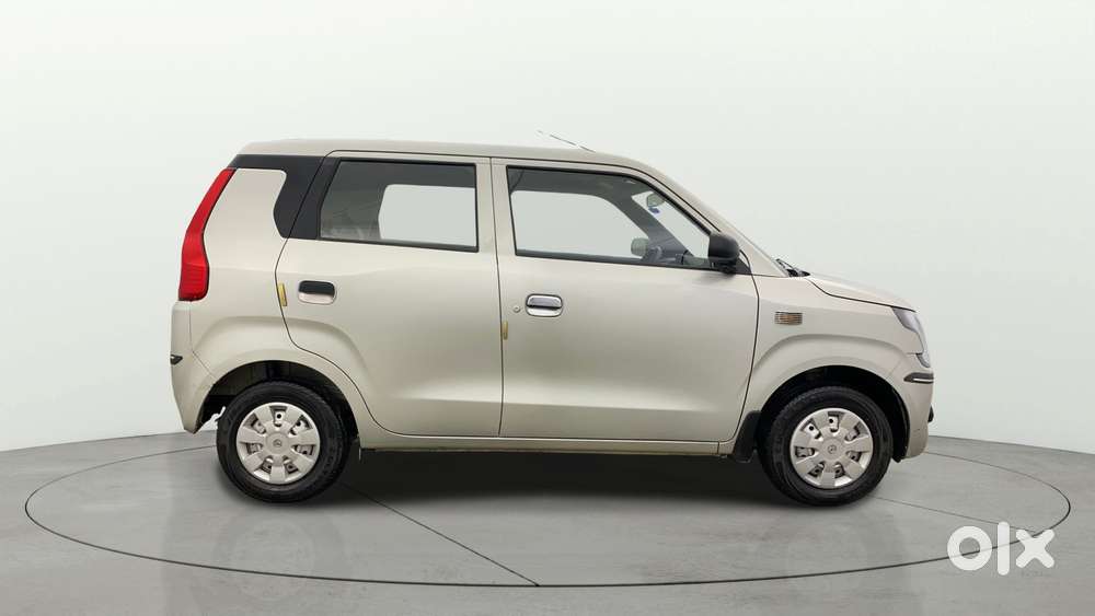 Maruti Suzuki Wagon R Cng Lxi Opt, 2022, Cng & Hybrids