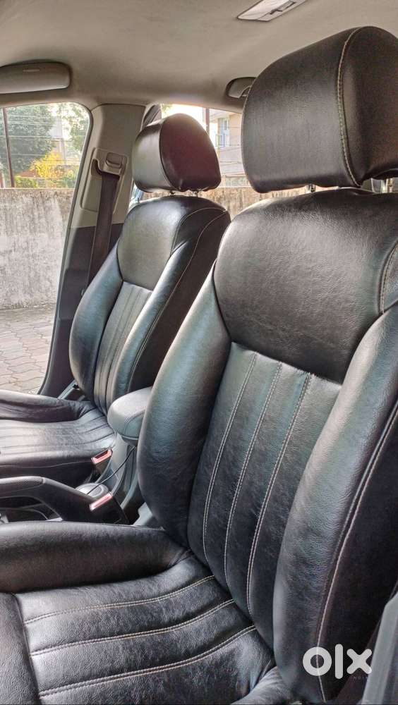 Chevrolet Cruze Ltz 2010 Mt Showroom Condition