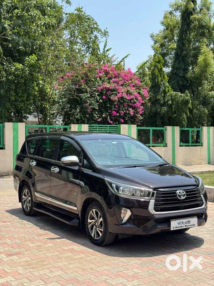 Toyota Innova Crysta 2.8 Gx At 7 Str, 2022, Diesel