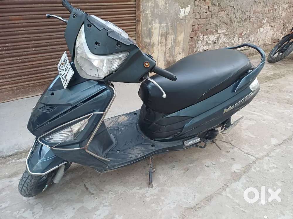 Maestro scooty in good condition Scooters 1823443900