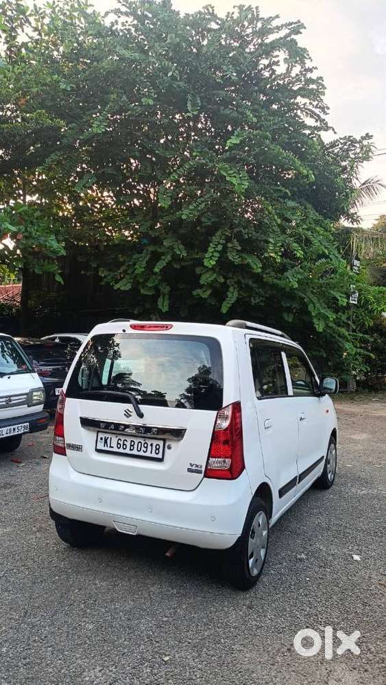 Maruti Suzuki Wagon R Amt Vxi Plus, 2018, Petrol