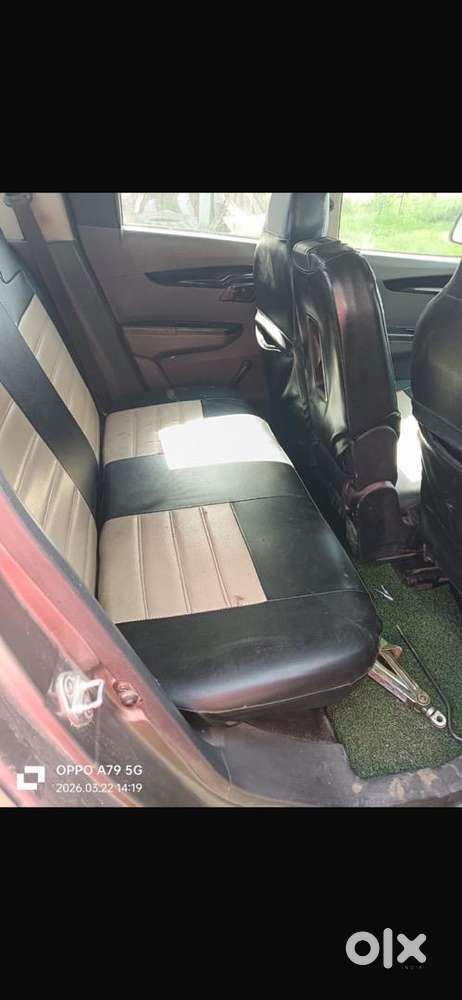 Mahindra Kuv 100 2020 Petrol 120000 Km Driven