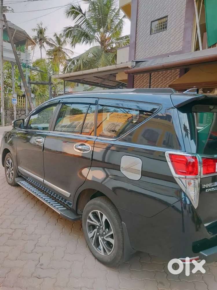 Toyota Innova Crysta 2021/12 Diesel Low Km 29000  Driven