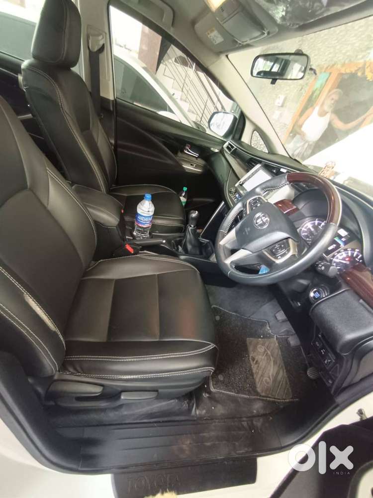 Toyota Innova Crysta 2.4 V 7 Seater 2022 Diesel Manual Single Owner