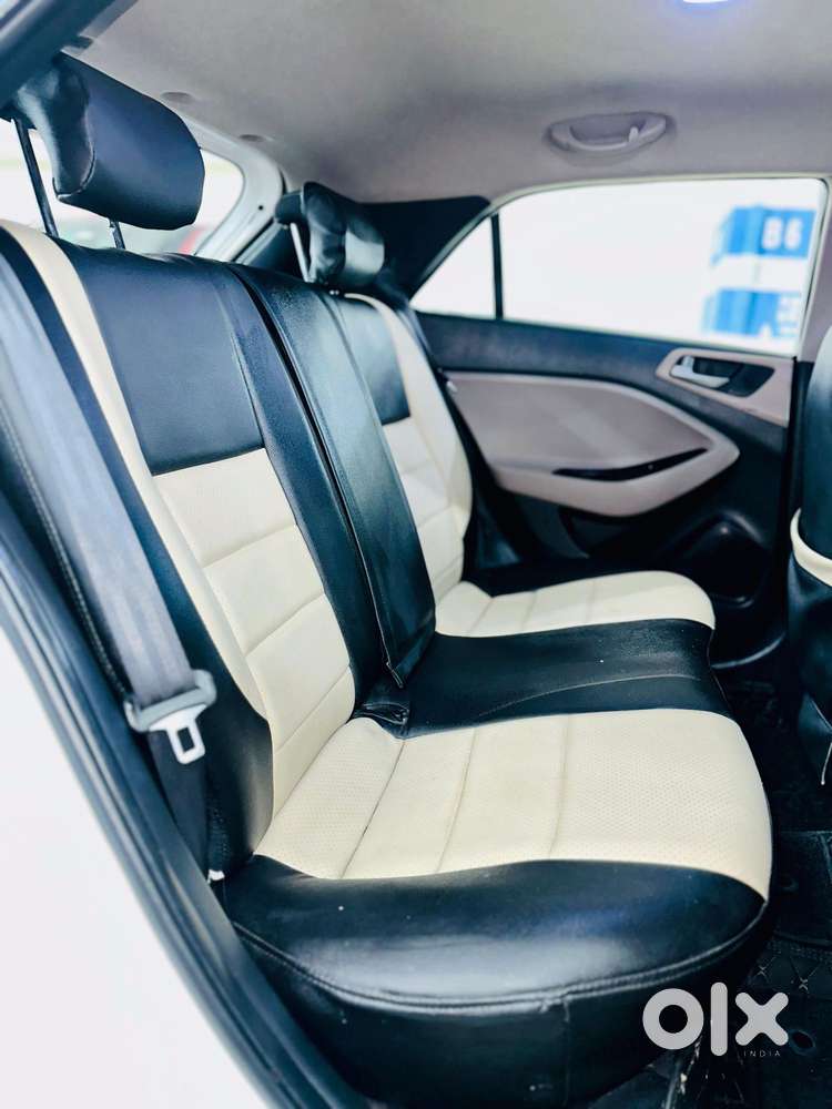 Hyundai I20 Asta (o) 1.2 Mt, 2019, Petrol