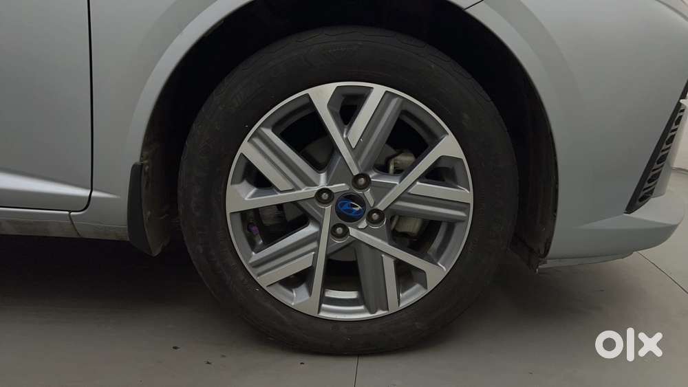 Hyundai Verna 1.5 Sx (o) Petrol Mt, 2024, Petrol