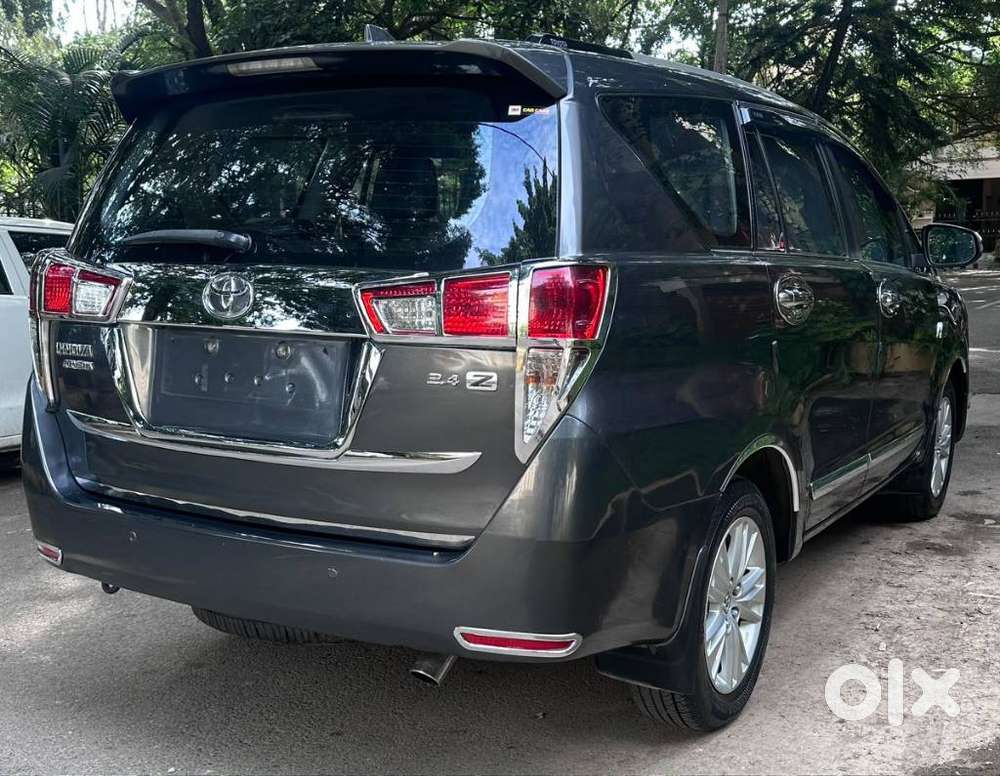 Toyota Innova Crysta 2.4 Zx Mt, 2016, Diesel