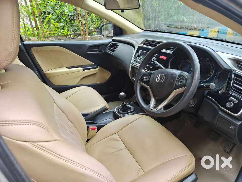 Honda City 2014 1st Owner. Excellent Condition. Timely Servicing Done.