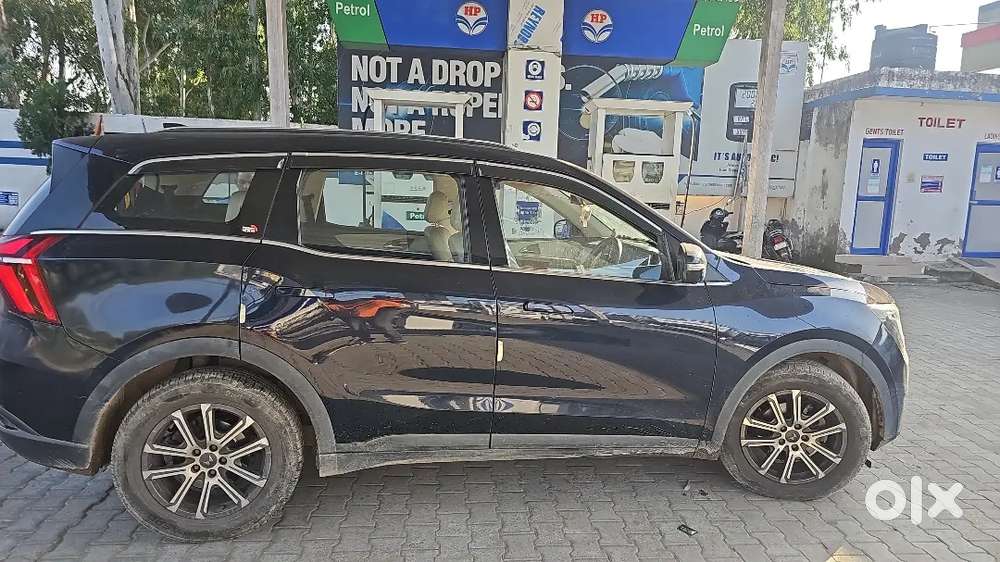 Mahindra Xuv700 Dec 2022 Automatic Luxary Pack With Panaromic Sunroof