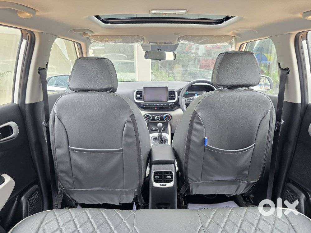 Hyundai Venue 1.2 S (o), 2025, Petrol