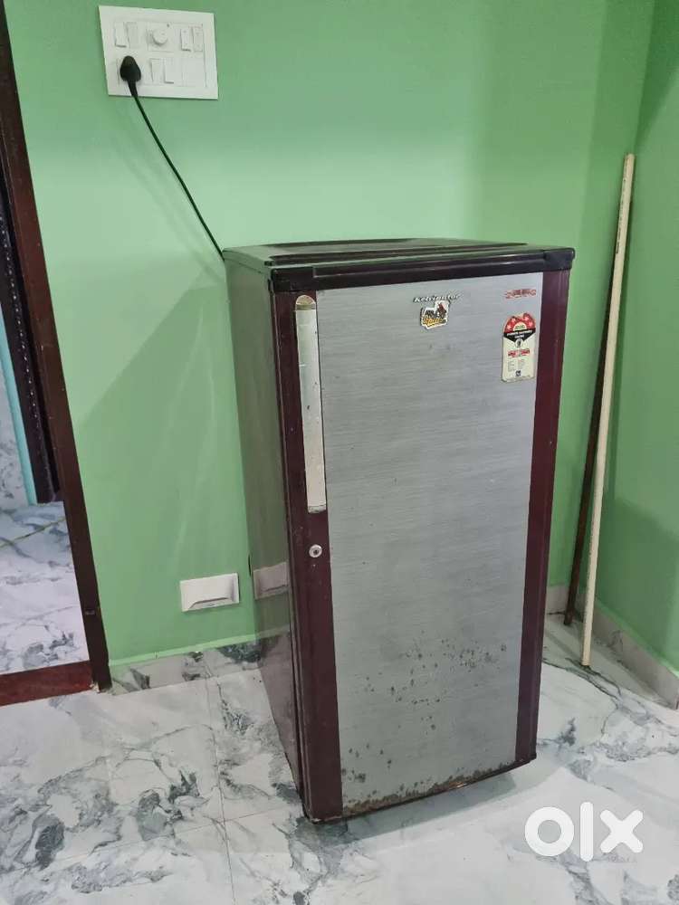 5* Kelvinator fridge