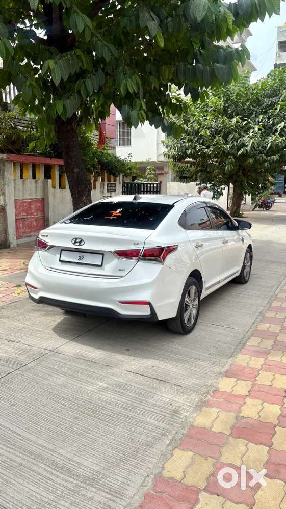 Hyundai Verna 1.6 Sx (o) At Anniversary Edition Vtvt, 2018, Petrol