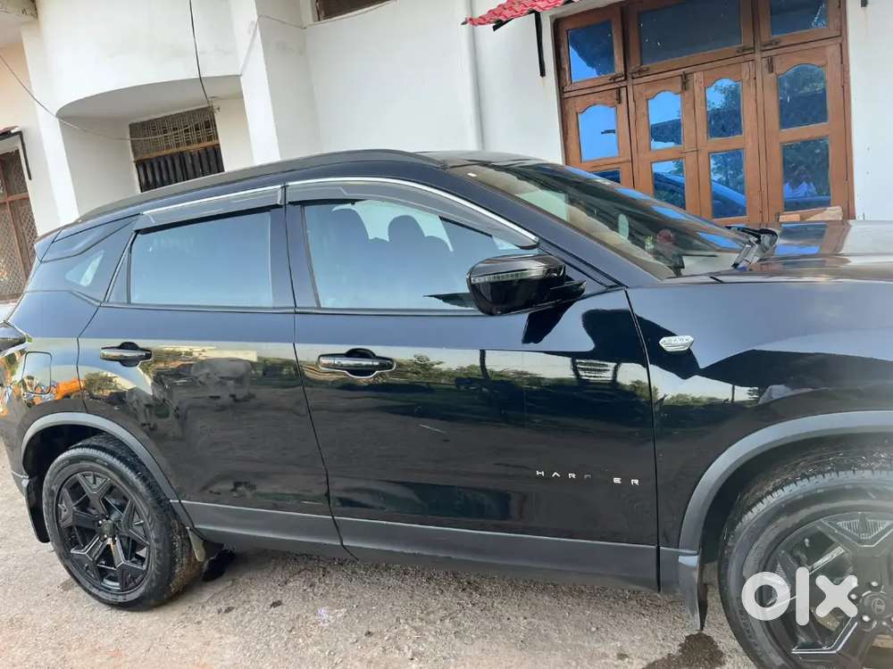 Tata Harrier Dark 2024 Edition