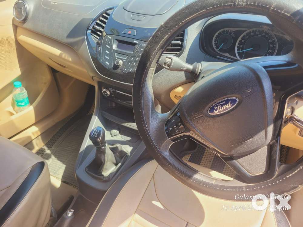 Ford Figo Aspire Titanium Blu, 2017, Petrol