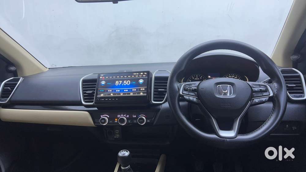 Honda City 1.5 V Mt, 2023, Petrol